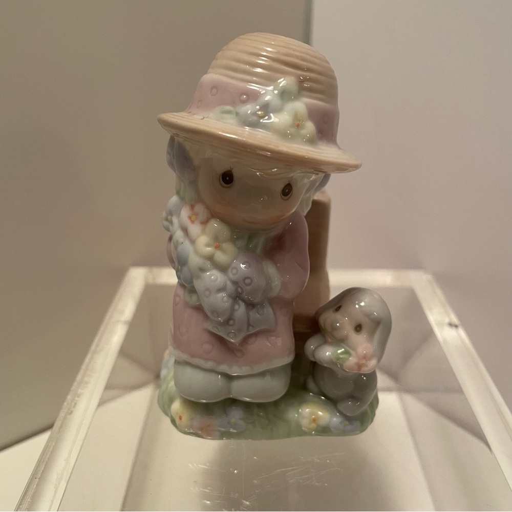 Vintage Precious Moments Salt And Pepper Shakers Seasoned With A Smile 1997